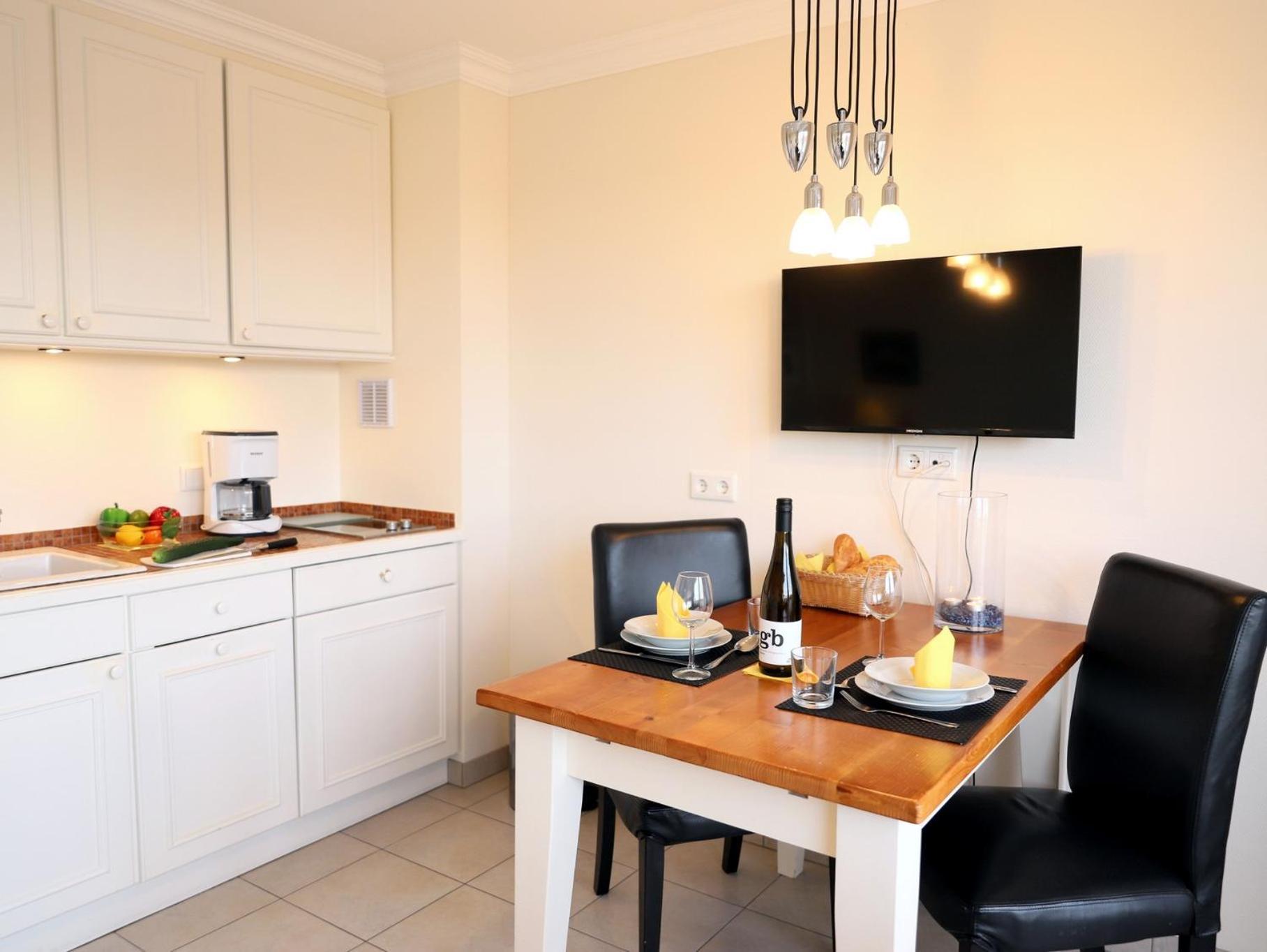 Wohnen Sie im Herzen Westerlands, in einer komplett neu renovierten 1-Zimmer Wohnung Exterior foto